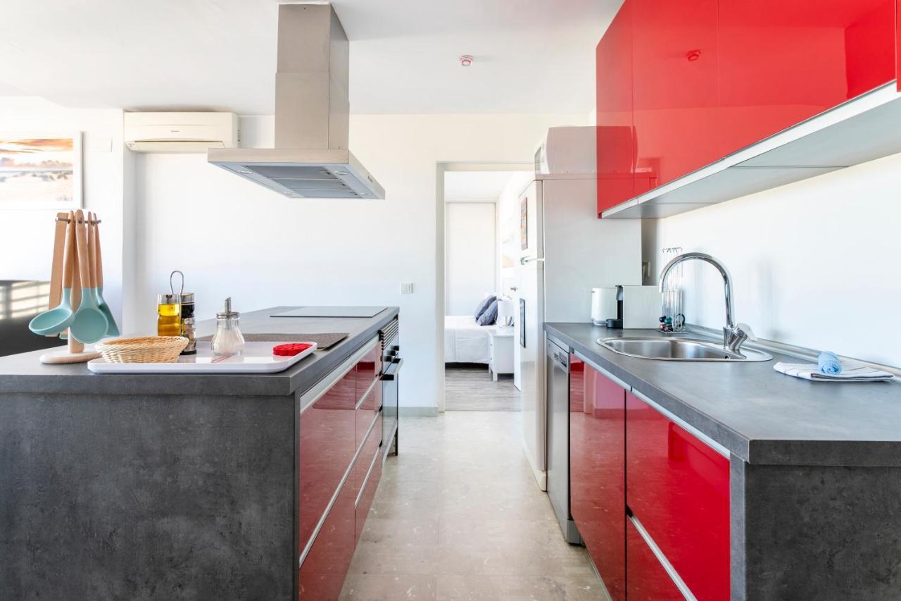 Beach Suite, City & Mountain View Alicante Ngoại thất bức ảnh