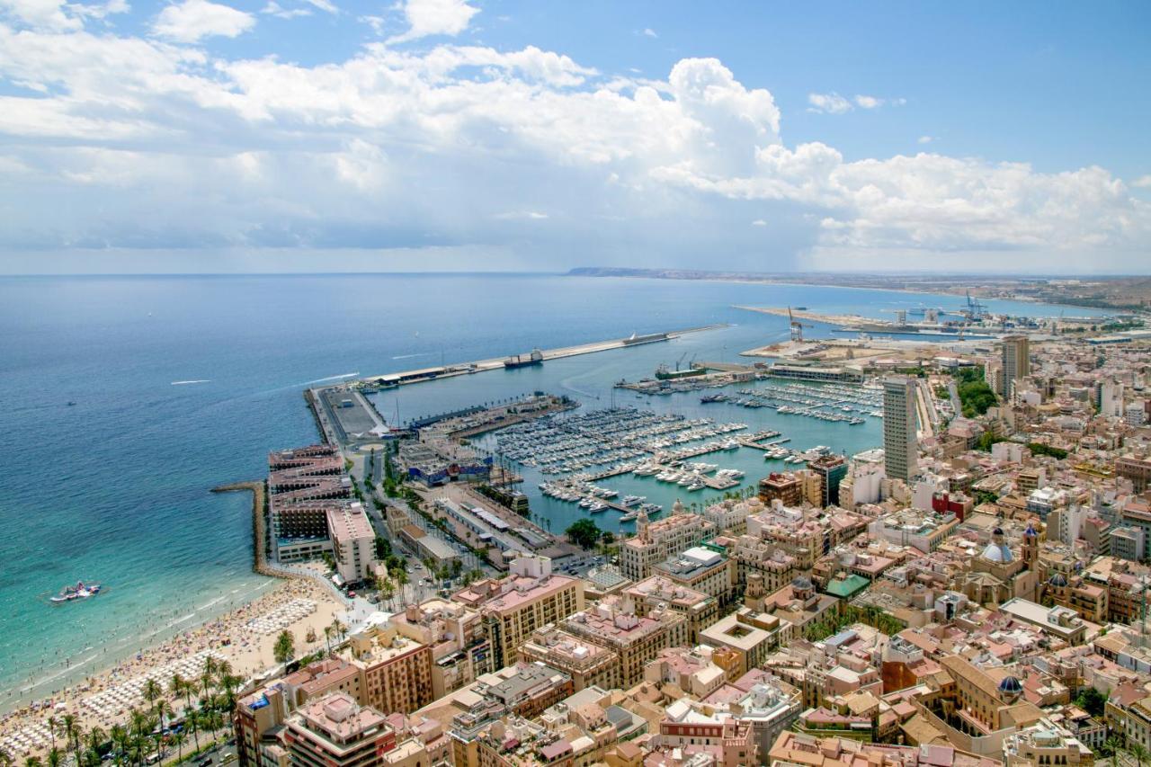 Beach Suite, City & Mountain View Alicante Ngoại thất bức ảnh